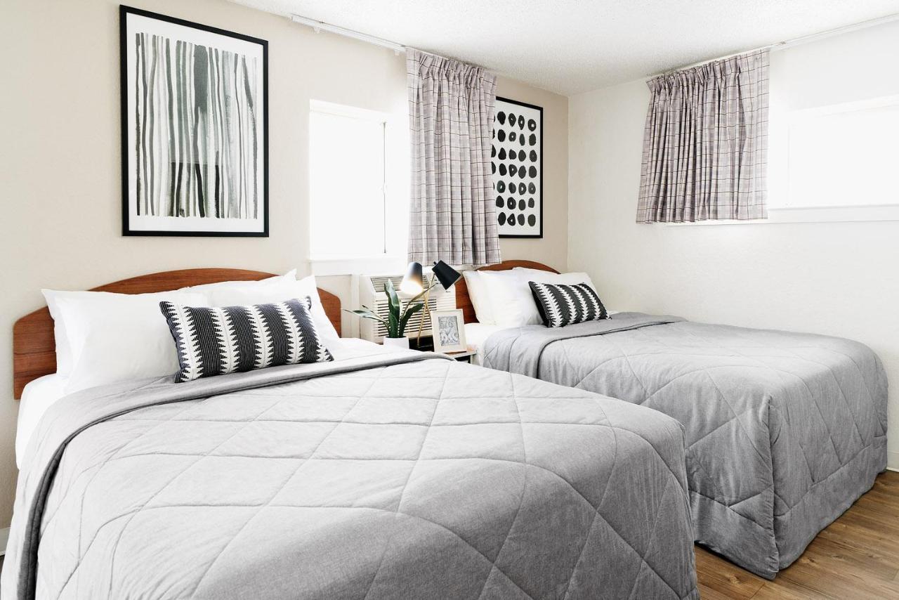 Intown Suites Extended Stay Raleigh Garner Nc エクステリア 写真
